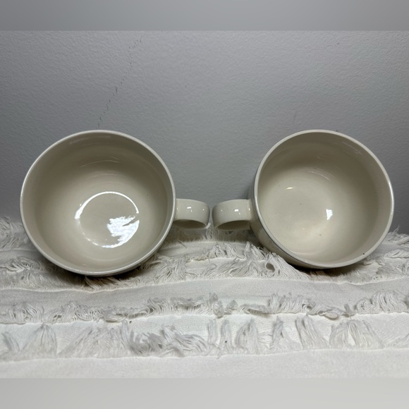 Antique/Vintage Tienshan Stoneware Teddy Bear Dish Set (2 cups 2 plates 2 bowls) - Picture 3 of 9